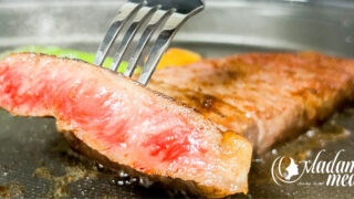 ステーキレシピ｜部位別に美味しく焼く！サーロイン・ヒレ・サイコロの贅沢ガイド